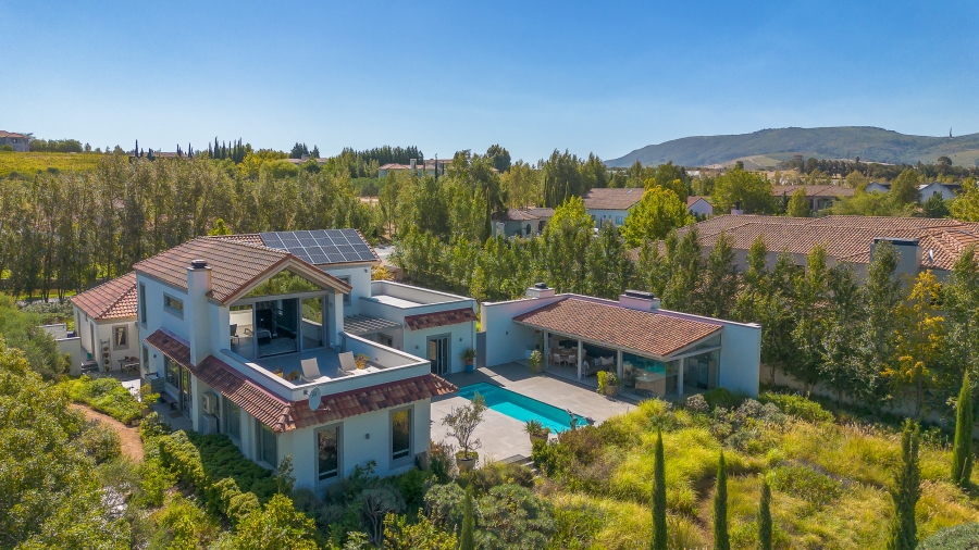 4 Bedroom Property for Sale in Winelands Western Cape